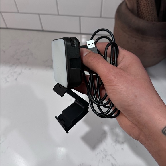 Clip on monitor ring light - Picture 3 of 8